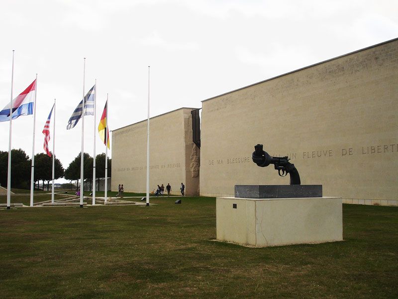 Le Mmorial in Caen - Narratives of War and Peace 