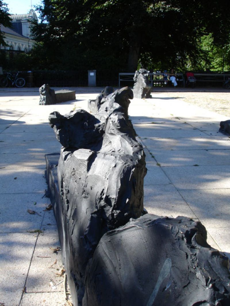 Memorials to Raoul Wallenberg
