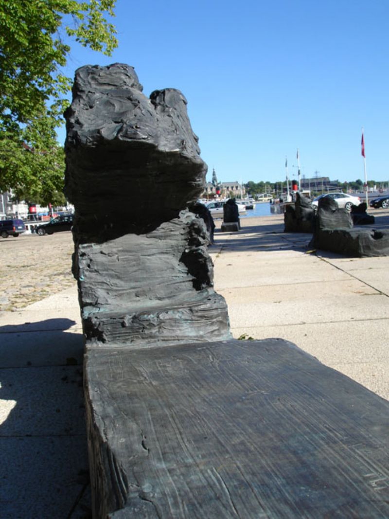 Memorials to Raoul Wallenberg